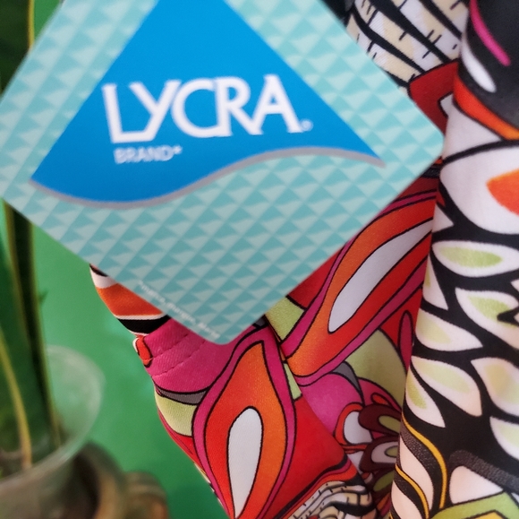 Bikini Bay One Piece Patterned Bathing Suit NWT Sz 18 - Picture 7 of 8